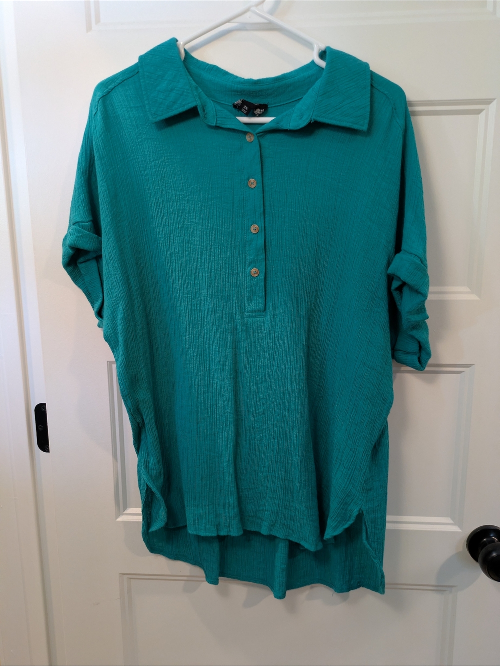 🔴 3/$15 Relaxed Collared Button-Front Tunic in Teal